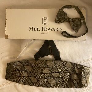 Vintage Alexander Julian for Mel Howard Black and Gold Cummerbund and Bow Tie
